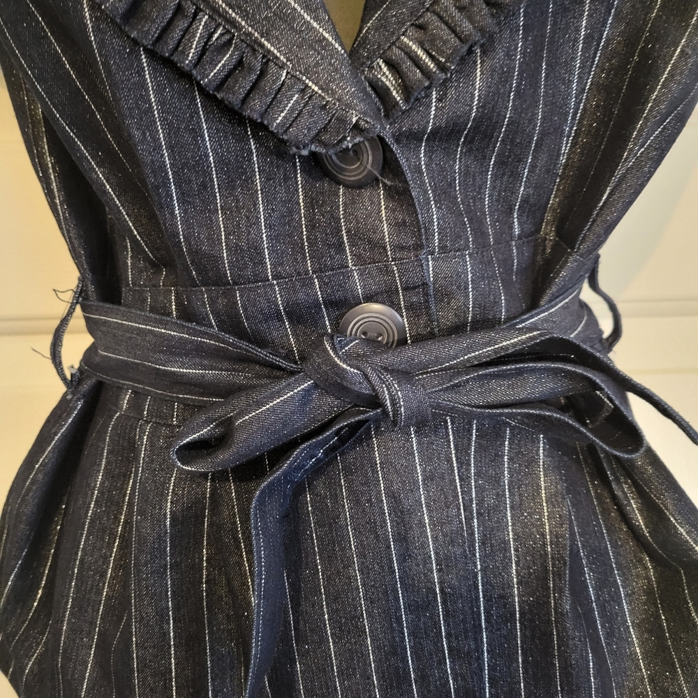 Last kiss dark blue stripe denim top